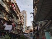 挤破头考入北上广985后，“小镇做题家”又被迫逃回小