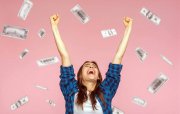 选择题：高考700分和700万你会怎么选？