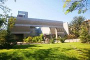 南开大学迎来建校105周年 字节跳动创始人张一鸣、CEO梁汝波共同向母校捐赠2亿