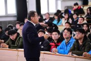 高校专业进入空前“大洗牌” 当年的热门专业凉了一大片