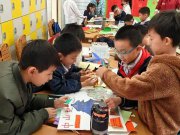 没有课上却不放假，学校带娃福利难解家长假期焦虑