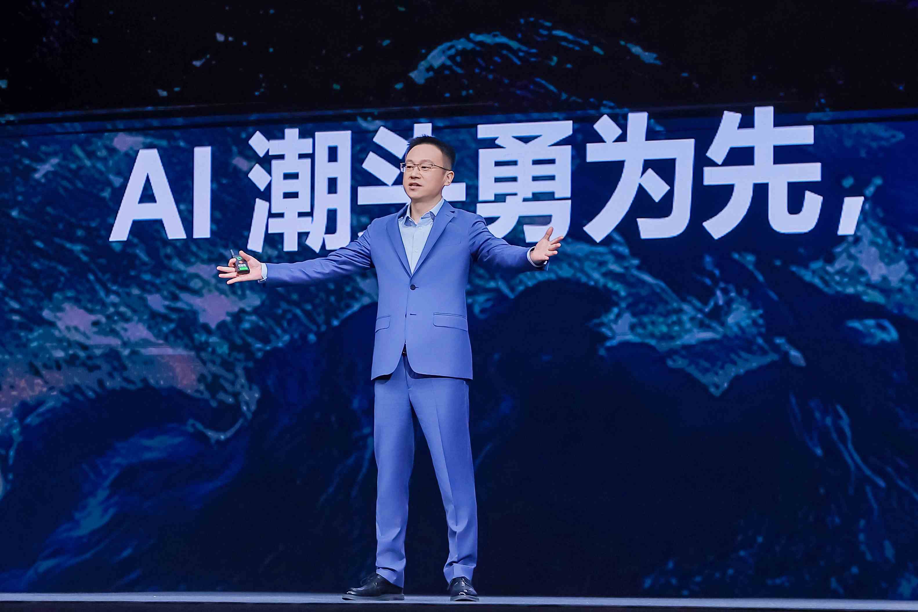 华为中国政企业务副总裁 许超