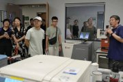大学还要开家长会？！