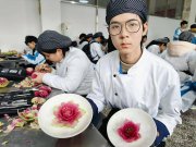 中考720分转职高学烹饪，龚晟作为新生代表亮相：主动
