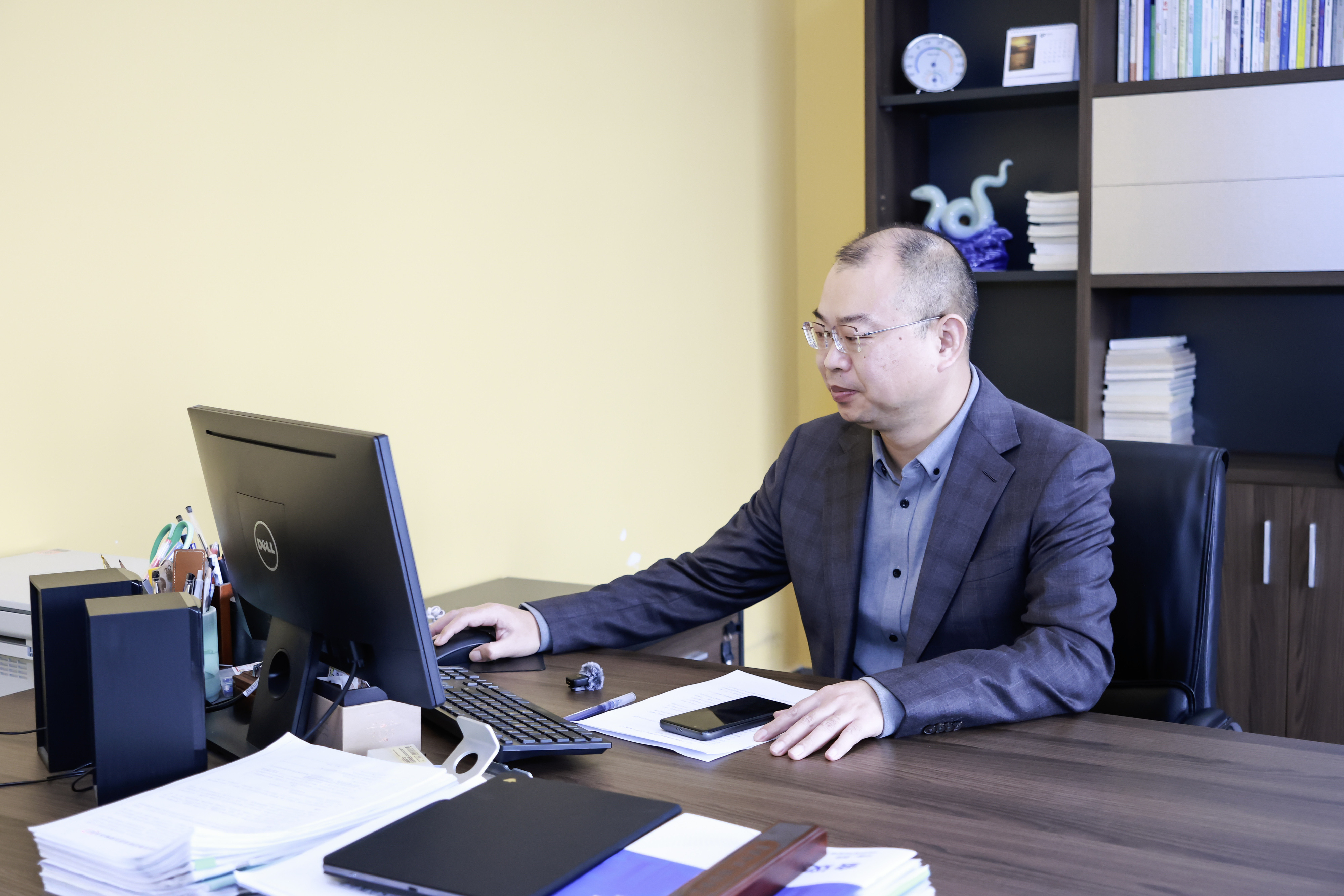 湖州求是教育集团总校长张海明:用二十年,把“求是系统”做成可复制的教育体系