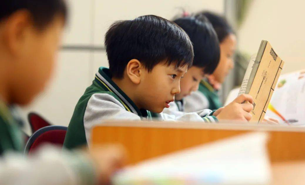 教育界面临洗牌!教师全员竞聘上岗因何惹争论?