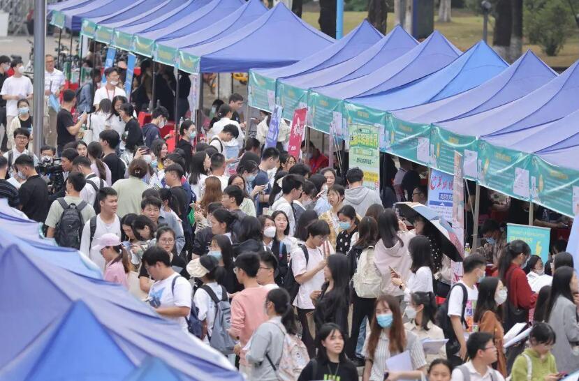 中国博士的数量真的“烂大街”了吗？ 大家为何担心博
